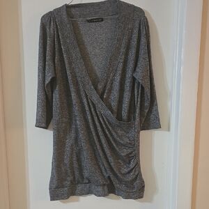 Maurices Ladies Gray Wrap-Style Knit Top Sz 0